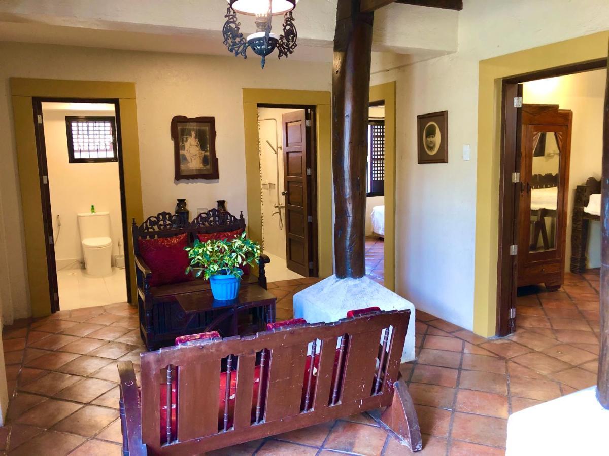 Posada La Patriciana Taal Bagian luar foto