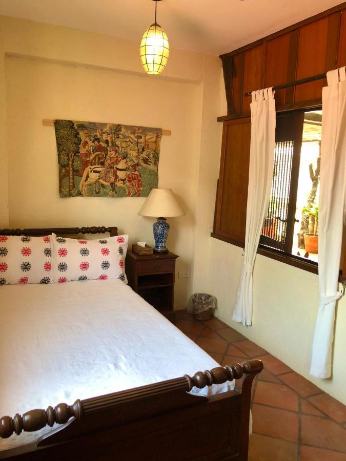 Posada La Patriciana Taal Bagian luar foto