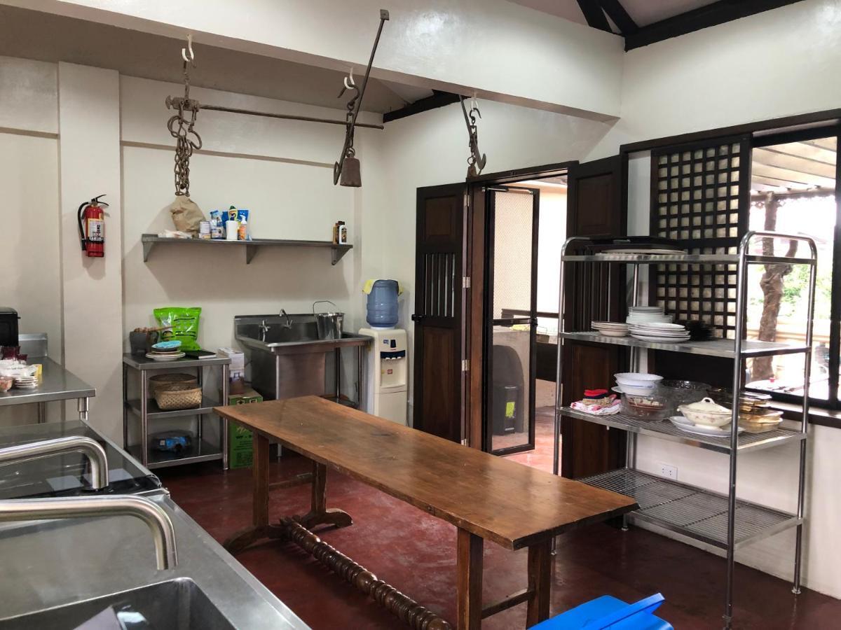 Posada La Patriciana Taal Bagian luar foto